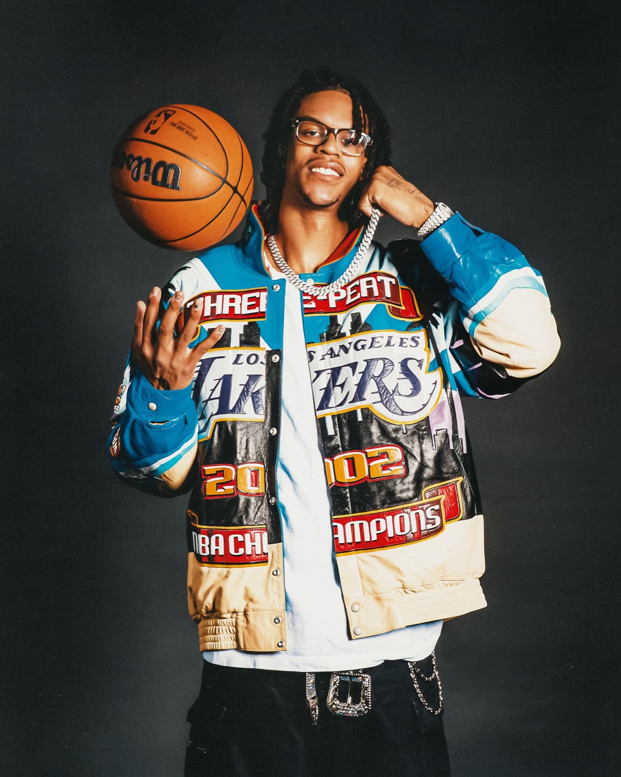 BASHBENZO signature portrait, 21 of 32